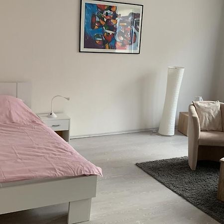 Short Stay Aken Buitenkant foto